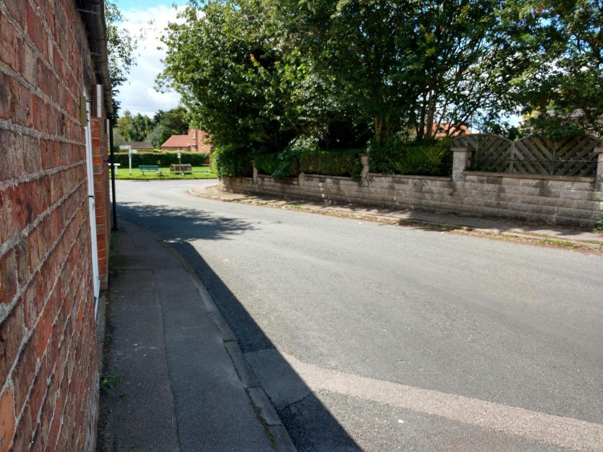 Westmoreland Cottage Weaverthorpe Екстериор снимка